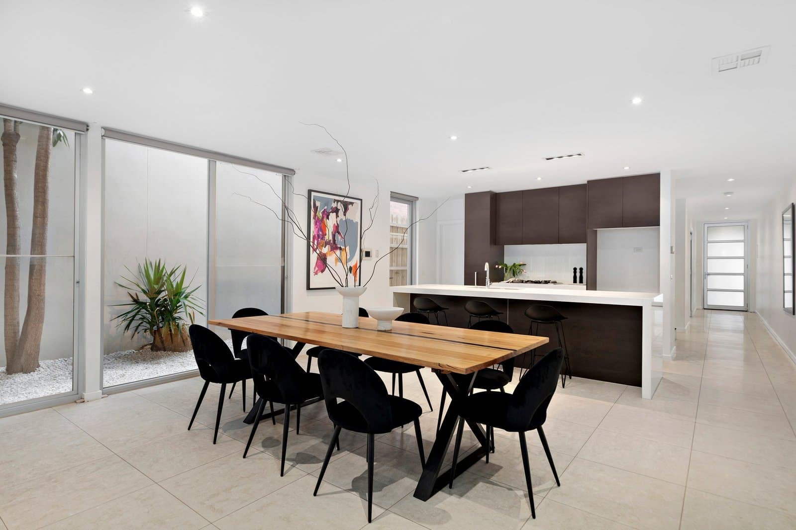 5A Longmore Street, St Kilda West - Thumbnail 3