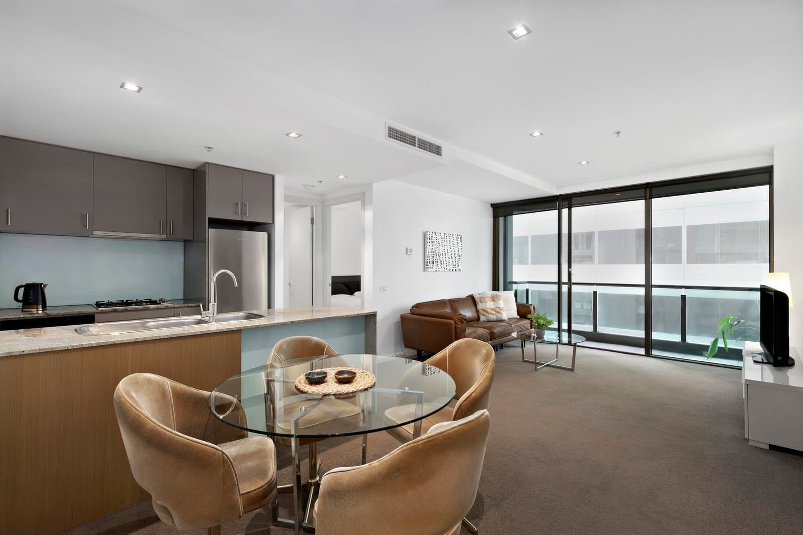 803/480 St Kilda Road, Melbourne - Thumbnail 3