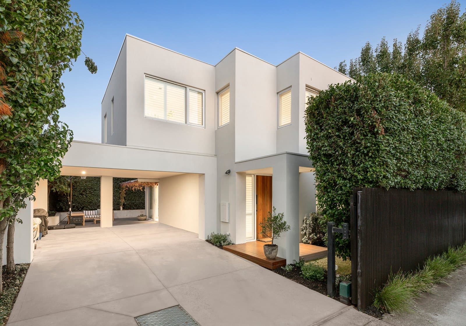 26 Correa Avenue, Cheltenham - Image 1
