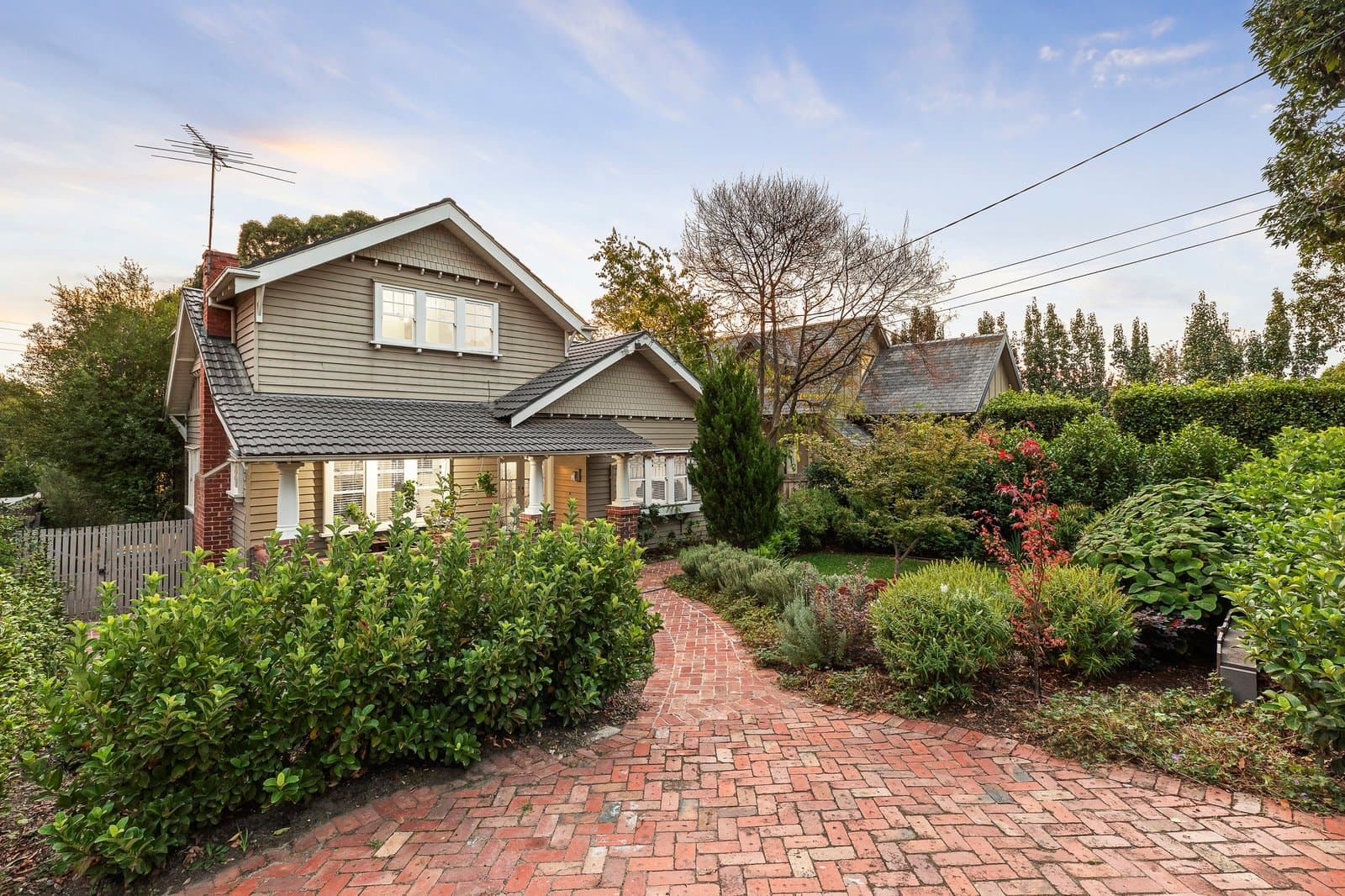 9 Nairn Street, Ashburton - Thumbnail 2