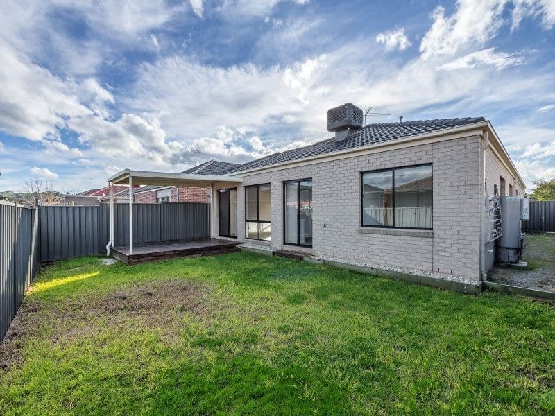 17 Panton Gap Drive SOUTH MORANG, South Morang - Image 1