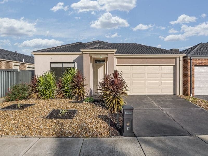 17 Panton Gap Drive SOUTH MORANG, South Morang - Thumbnail 2