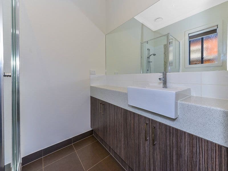 7 Apricot Avenue MERNDA, Mernda - Thumbnail 7