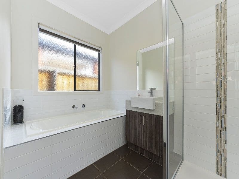 7 Apricot Avenue MERNDA, Mernda - Thumbnail 8