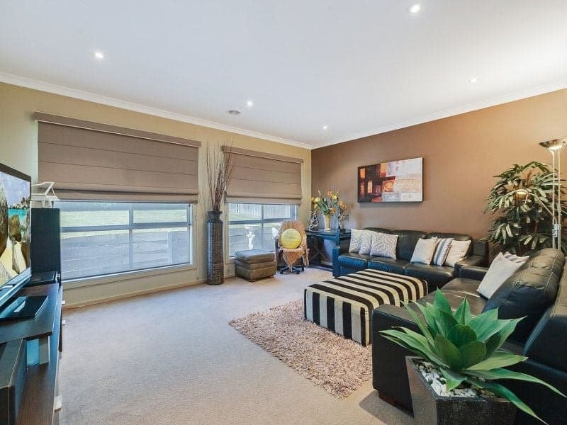 3 Sabre Way SOUTH MORANG, South Morang - Thumbnail 4