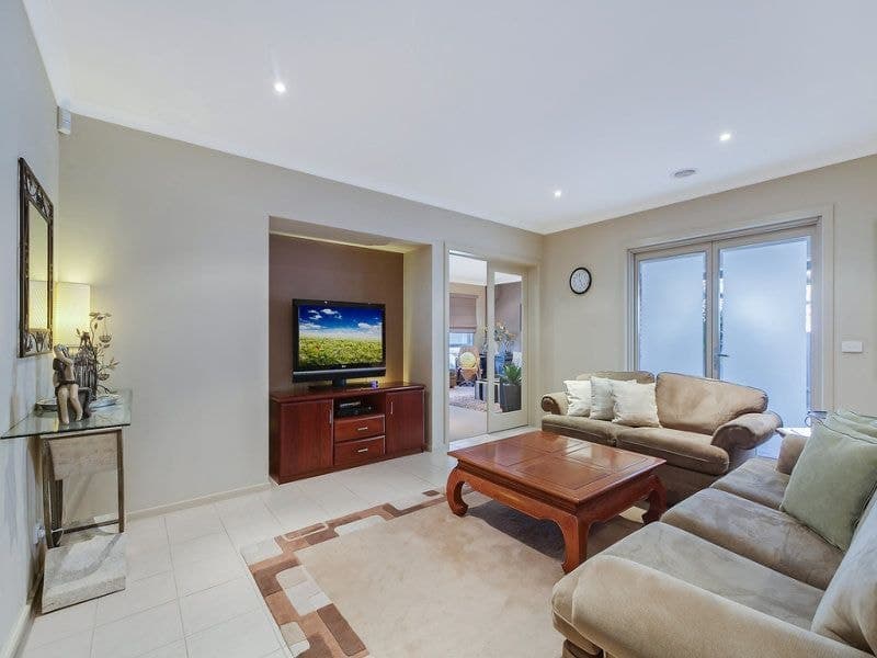 3 Sabre Way SOUTH MORANG, South Morang - Thumbnail 5