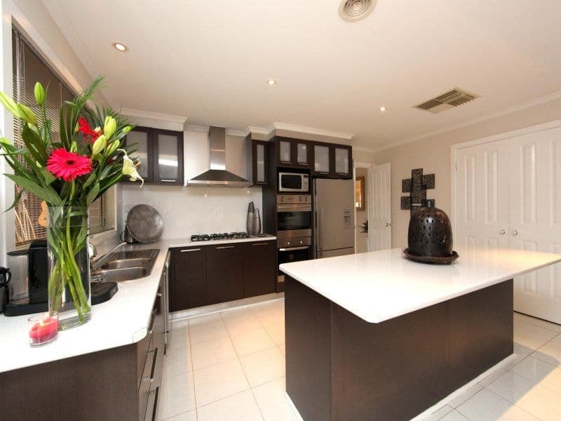 22 Jardier Terrace SOUTH MORANG, South Morang - Thumbnail 3