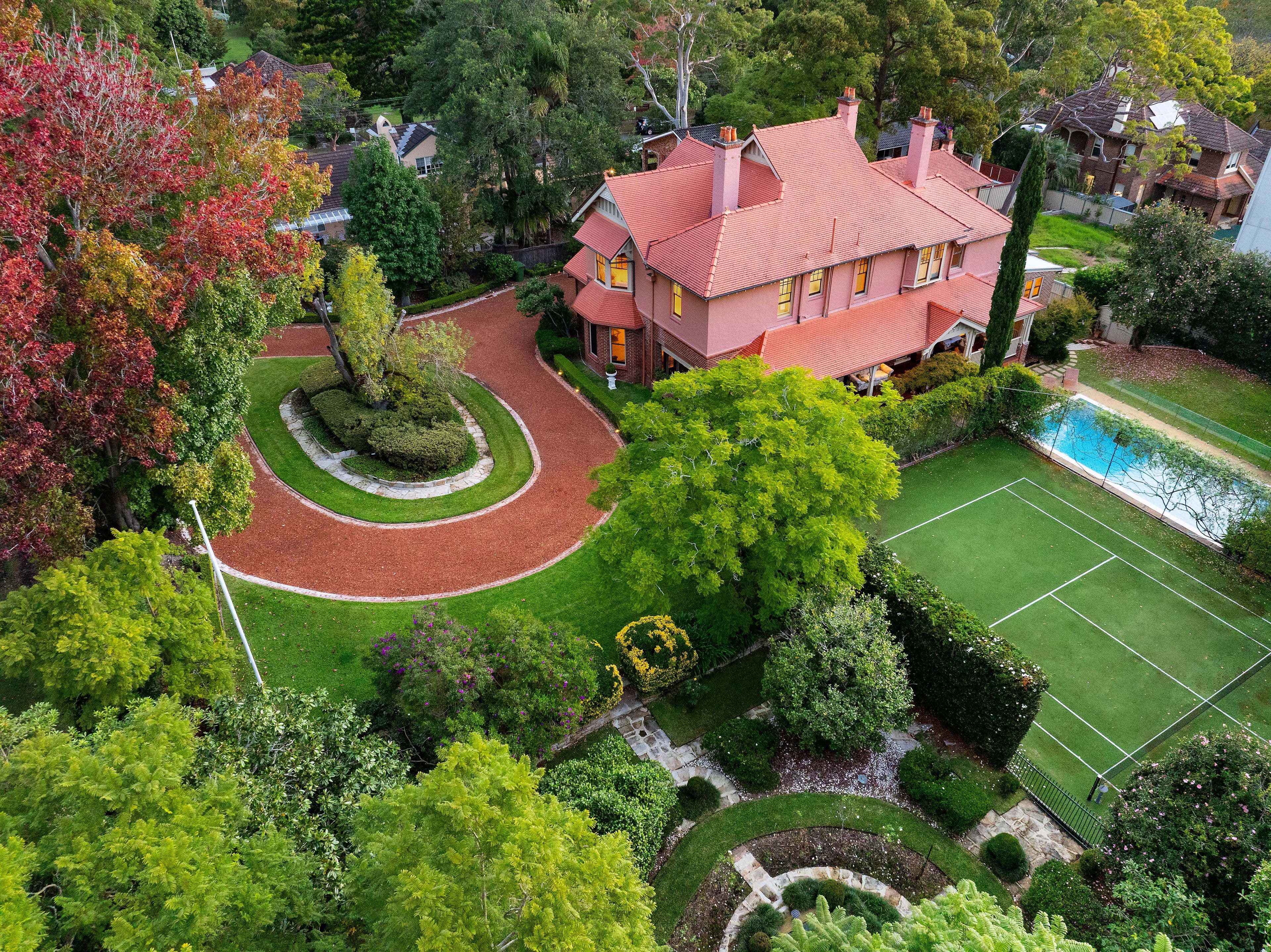 4 Illoura Avenue, Wahroonga NSW 2076, Wahroonga - Image 1