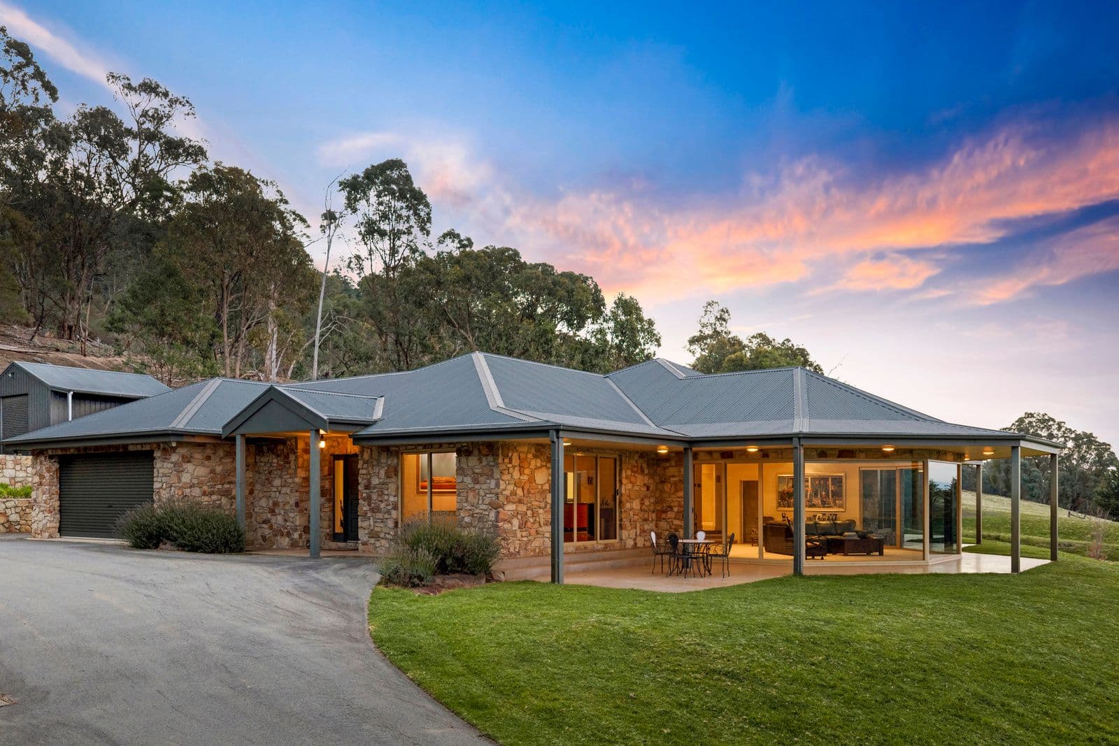 28 Mcelroy Lane, Mansfield VIC 3722, Mansfield - Thumbnail 2