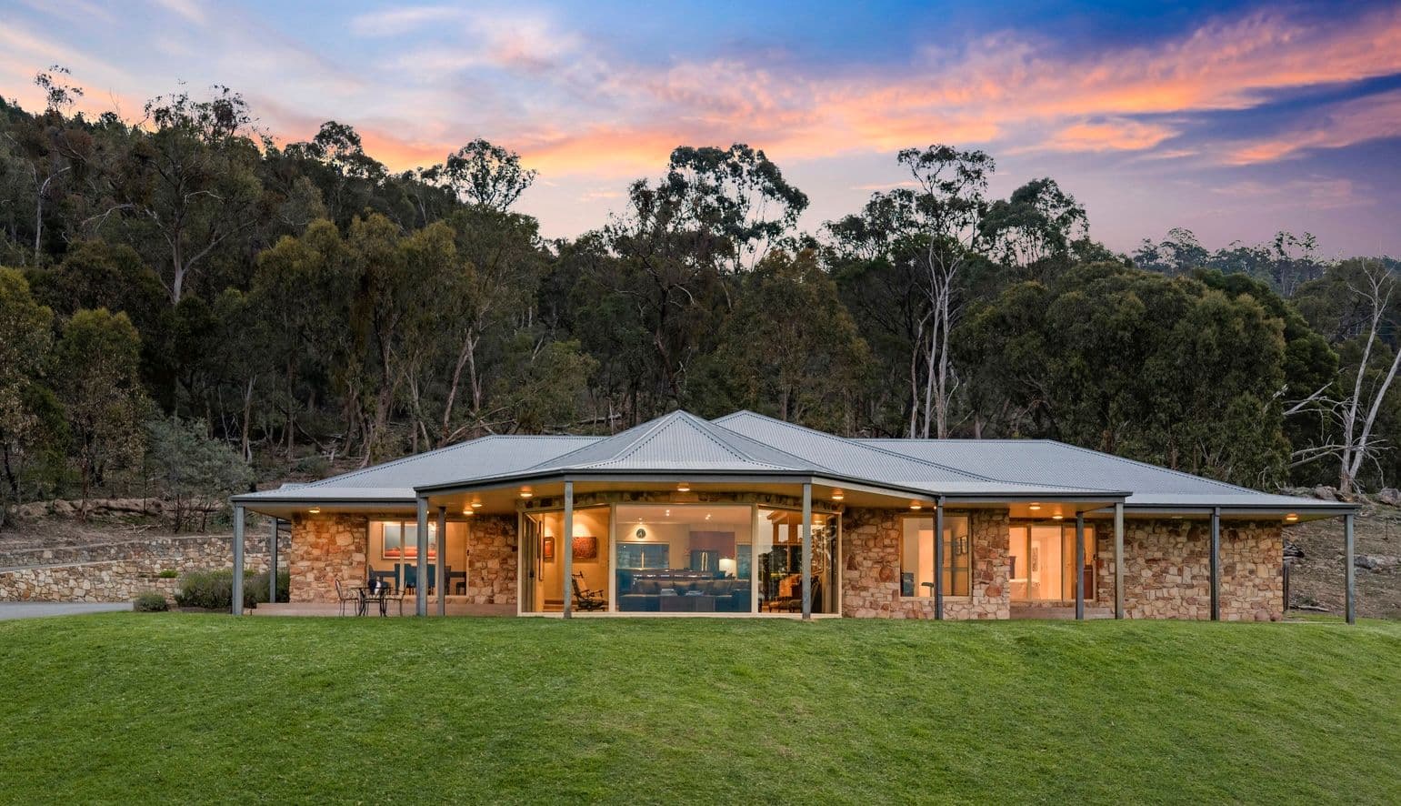 28 Mcelroy Lane, Mansfield VIC 3722, Mansfield - Thumbnail 3