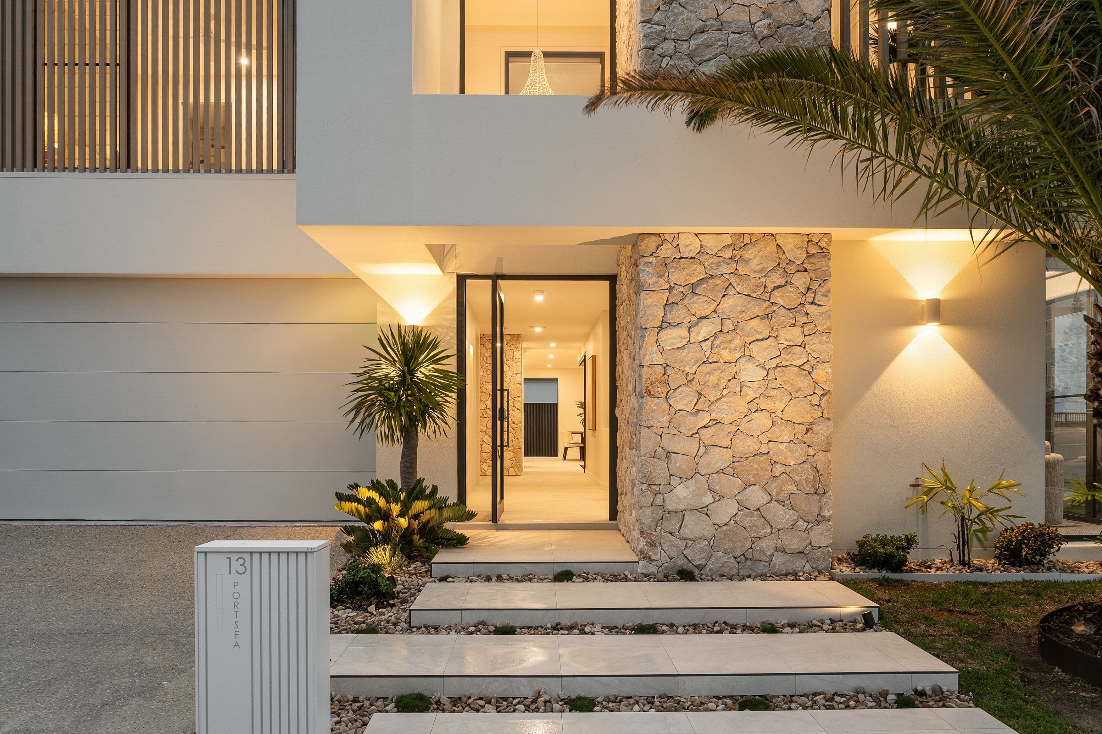 13 Portsea Crescent, Newport QLD 4020, Newport - Thumbnail 2