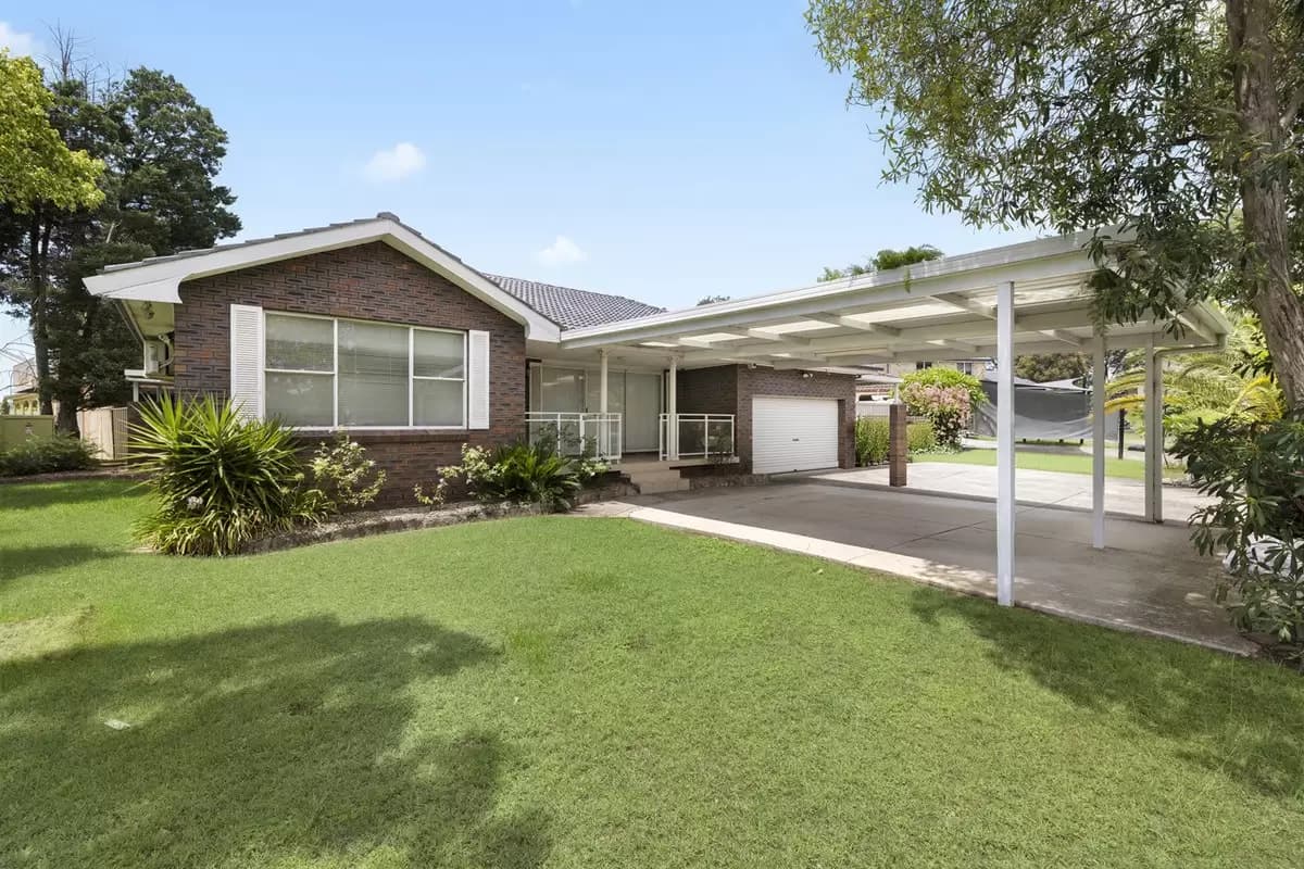 9 Dening Close, Chipping Norton - Image 1