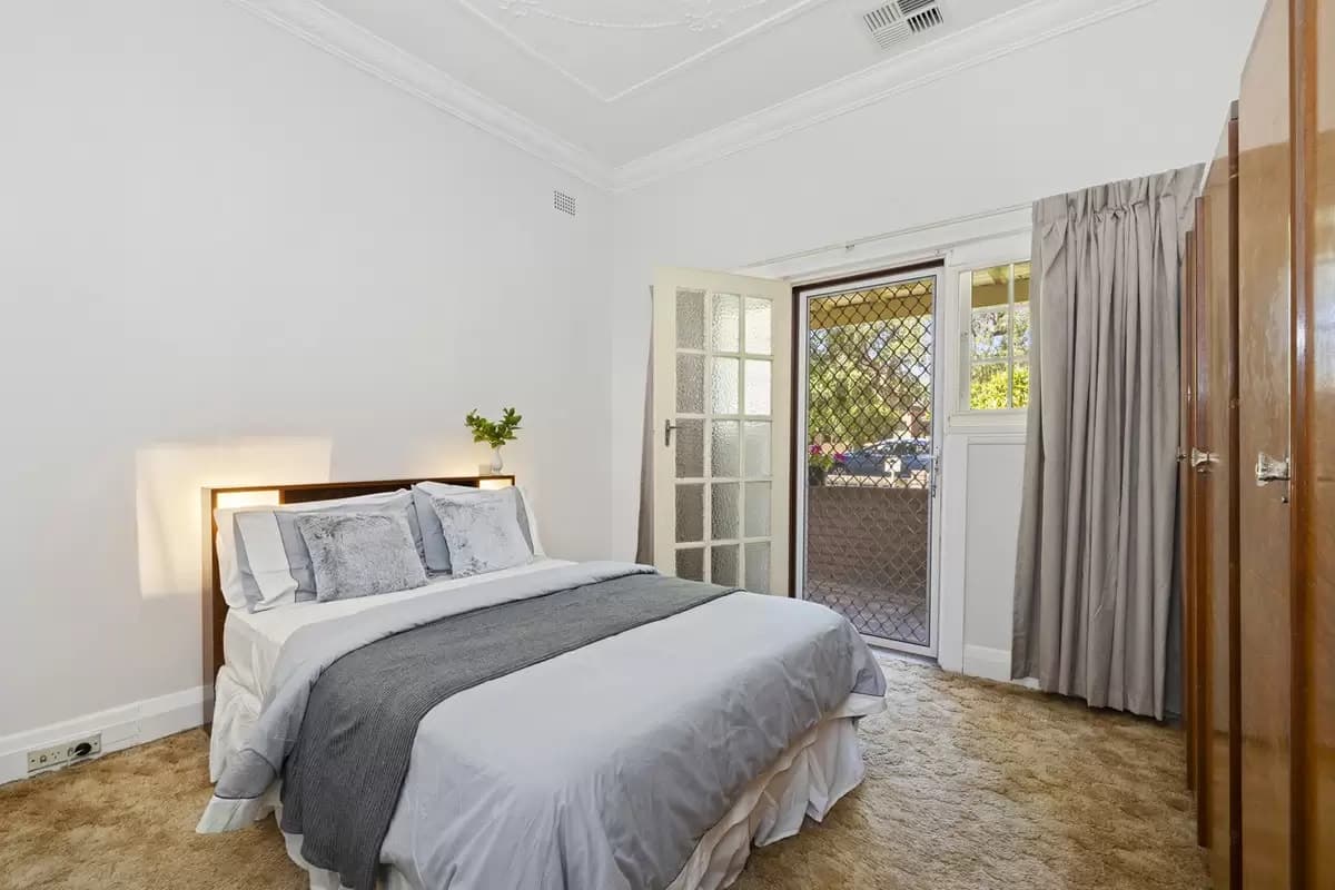 15 Austin Avenue, Croydon - Thumbnail 3