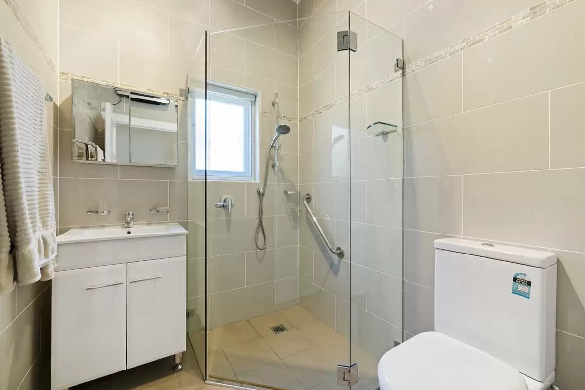 15 Austin Avenue, Croydon - Thumbnail 5