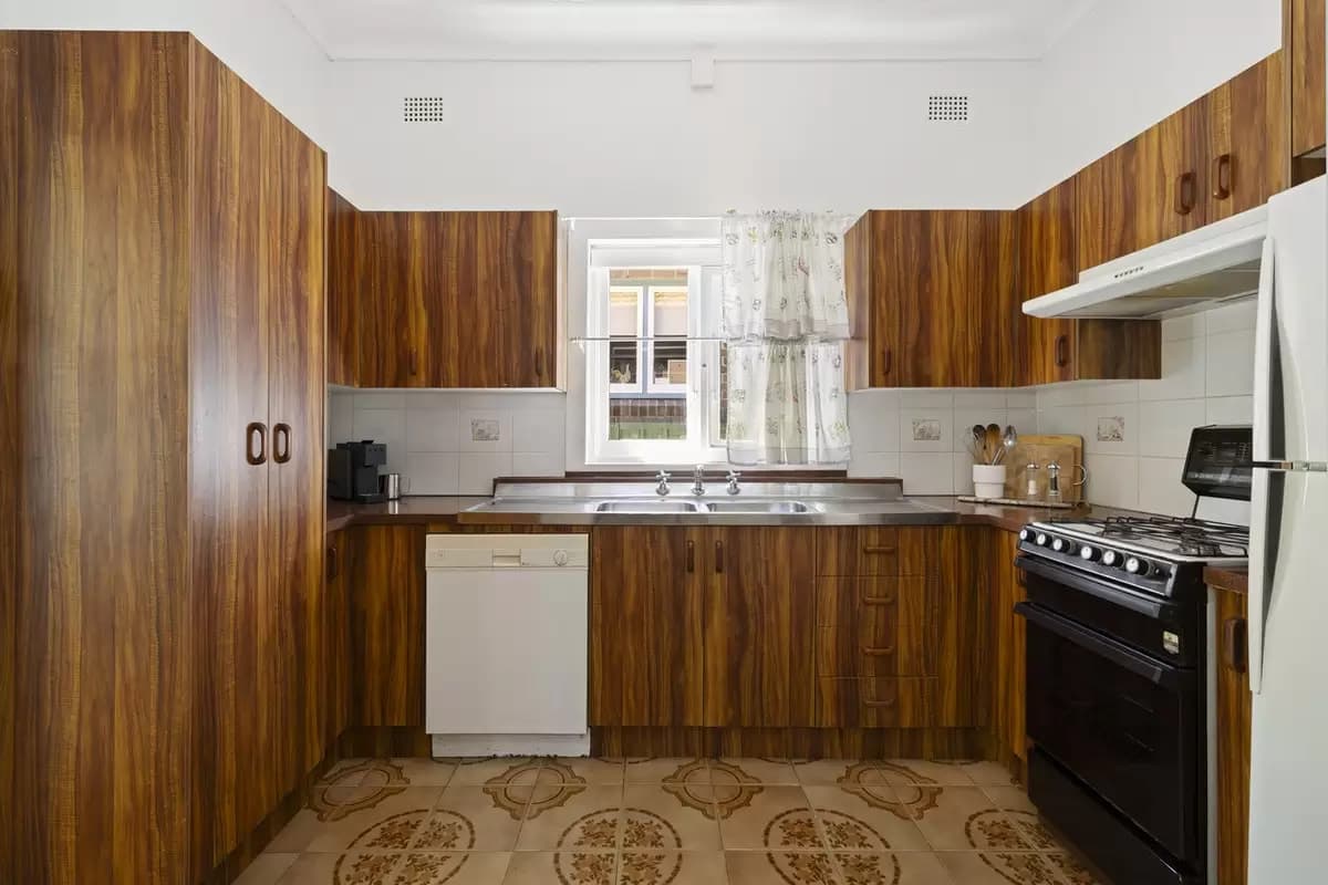 15 Austin Avenue, Croydon - Thumbnail 8