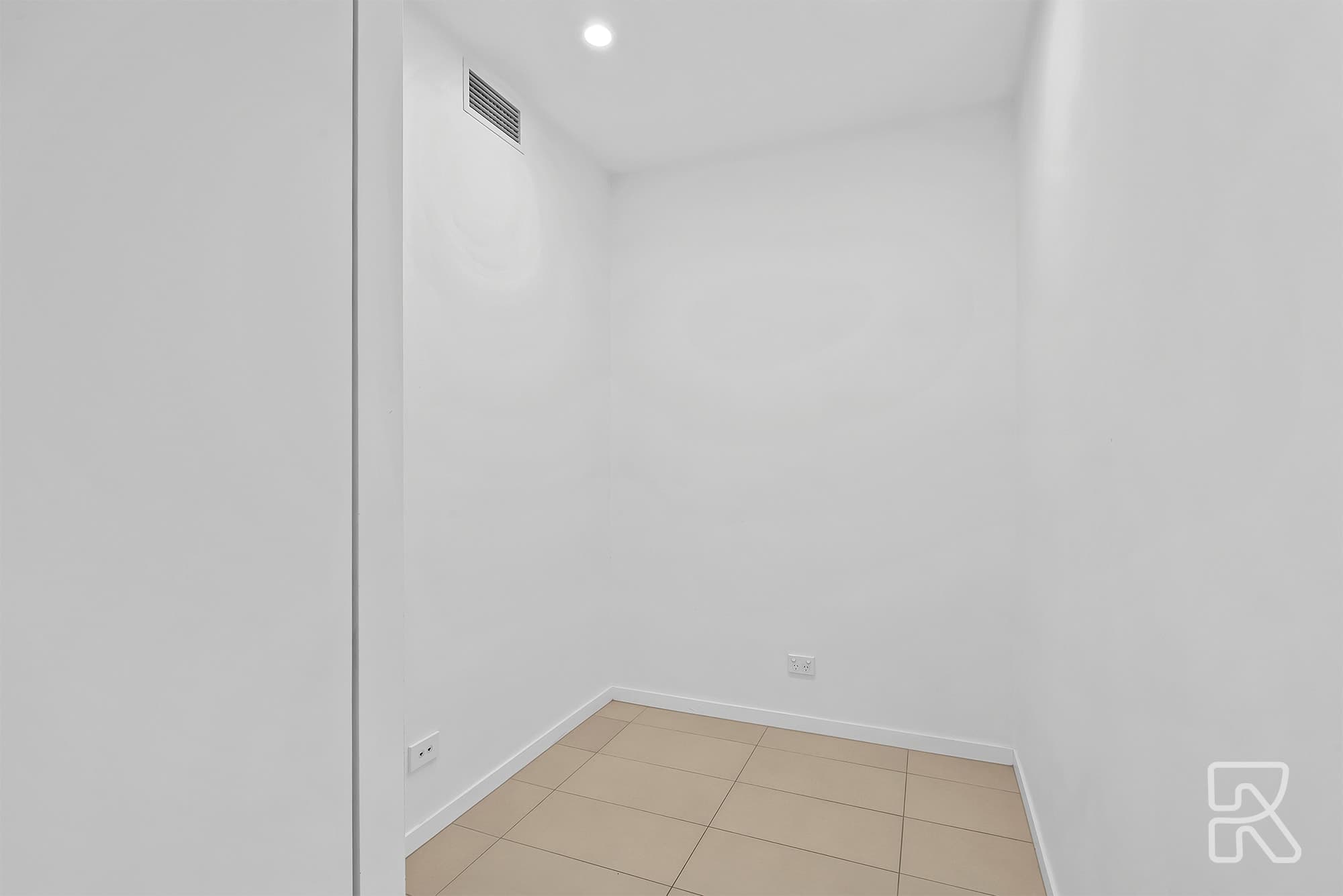 31505/24 Stratton Street, Newstead - Thumbnail 7