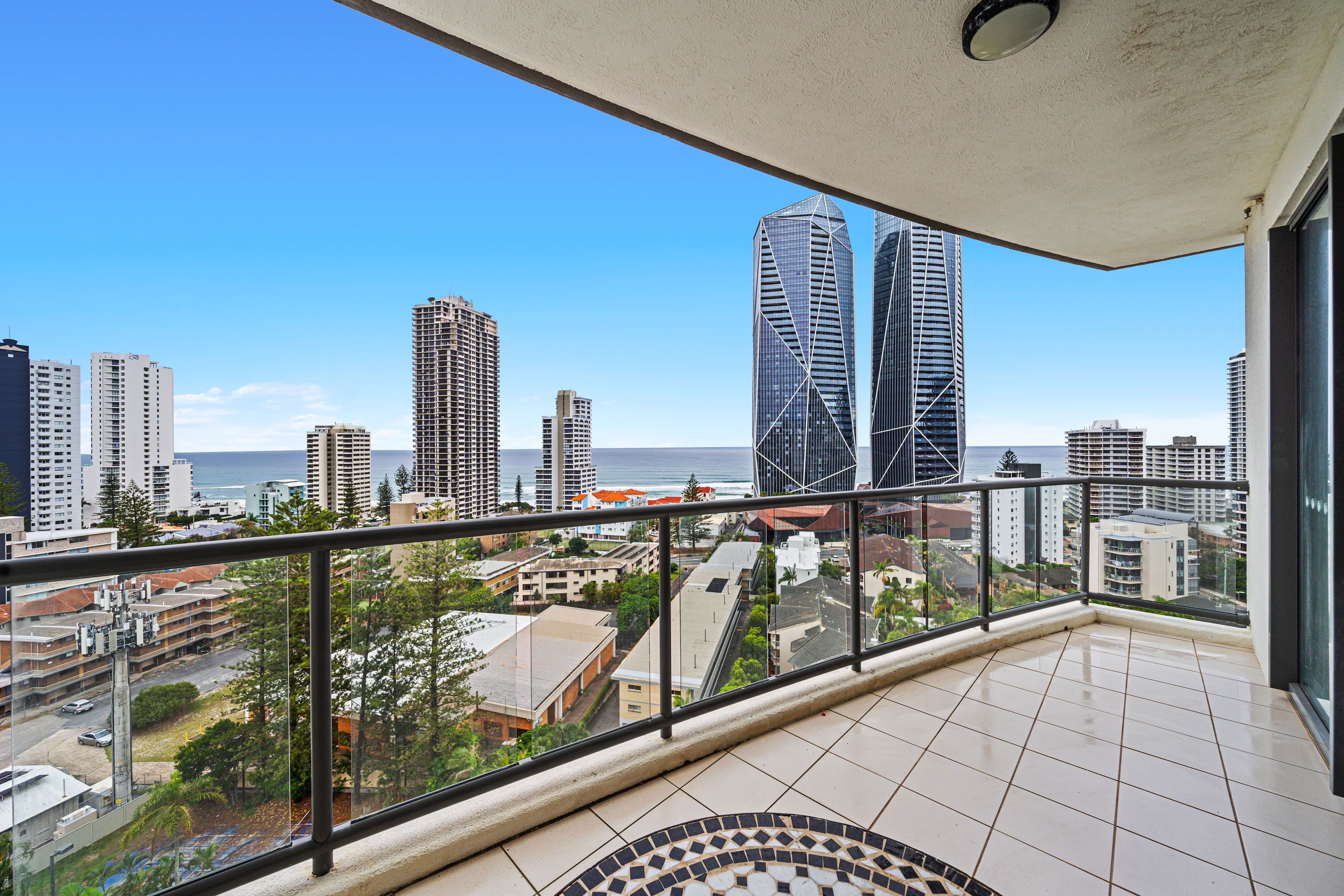 1306/2865 Gold Coast Highway, Surfers Paradise QLD 4217, Surfers Paradise - Thumbnail 3