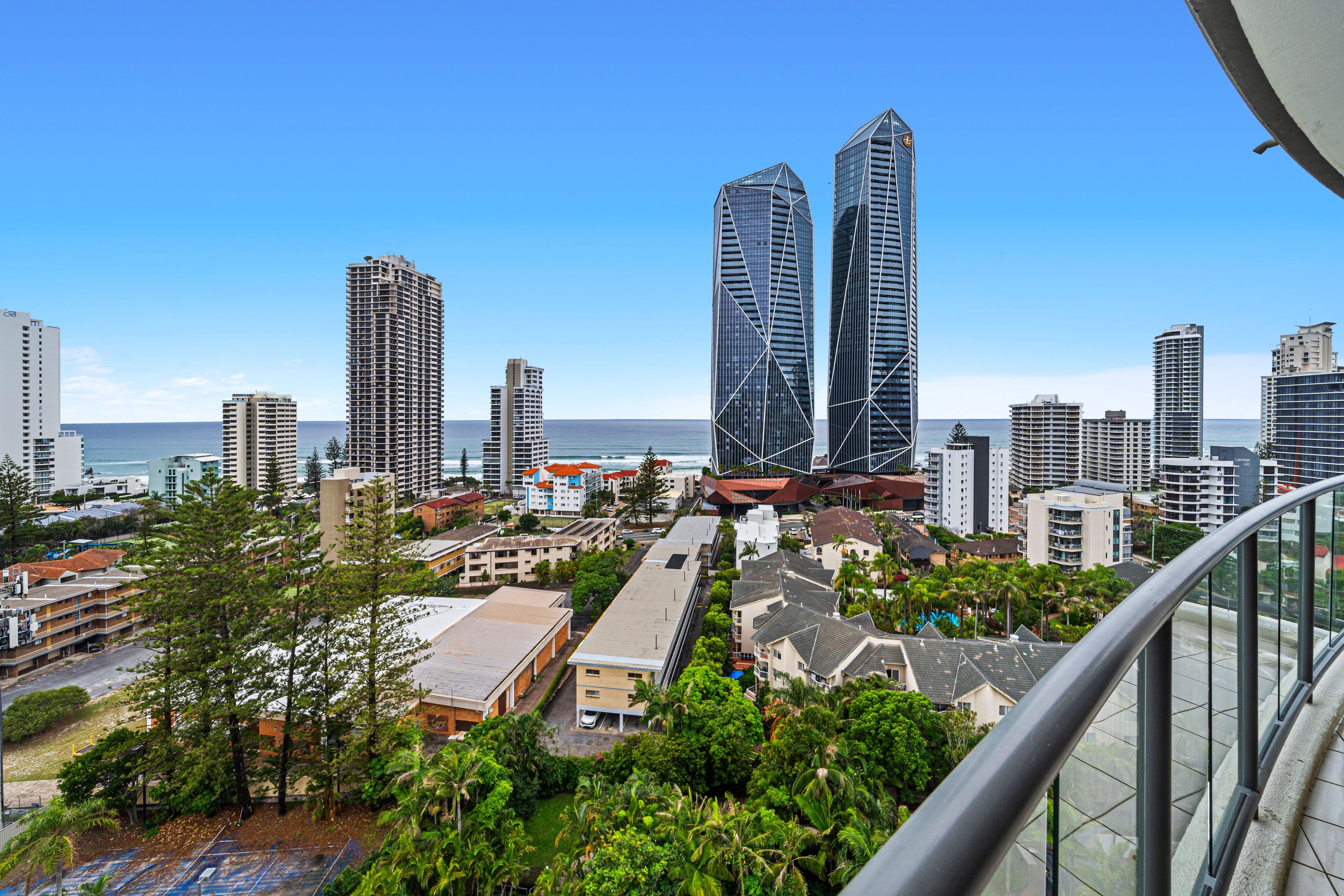 1306/2865 Gold Coast Highway, Surfers Paradise QLD 4217, Surfers Paradise - Thumbnail 4