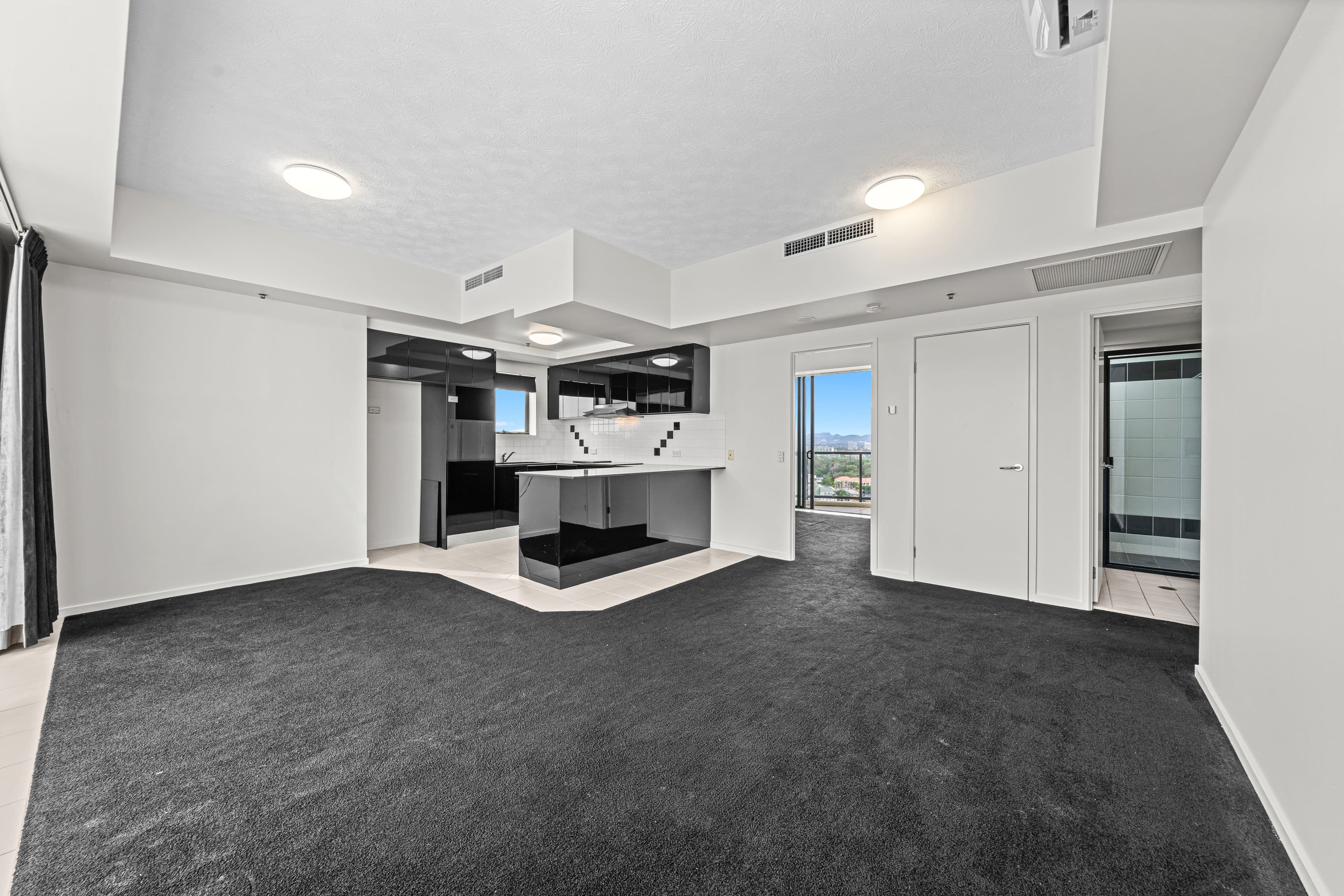 1306/2865 Gold Coast Highway, Surfers Paradise QLD 4217, Surfers Paradise - Thumbnail 7