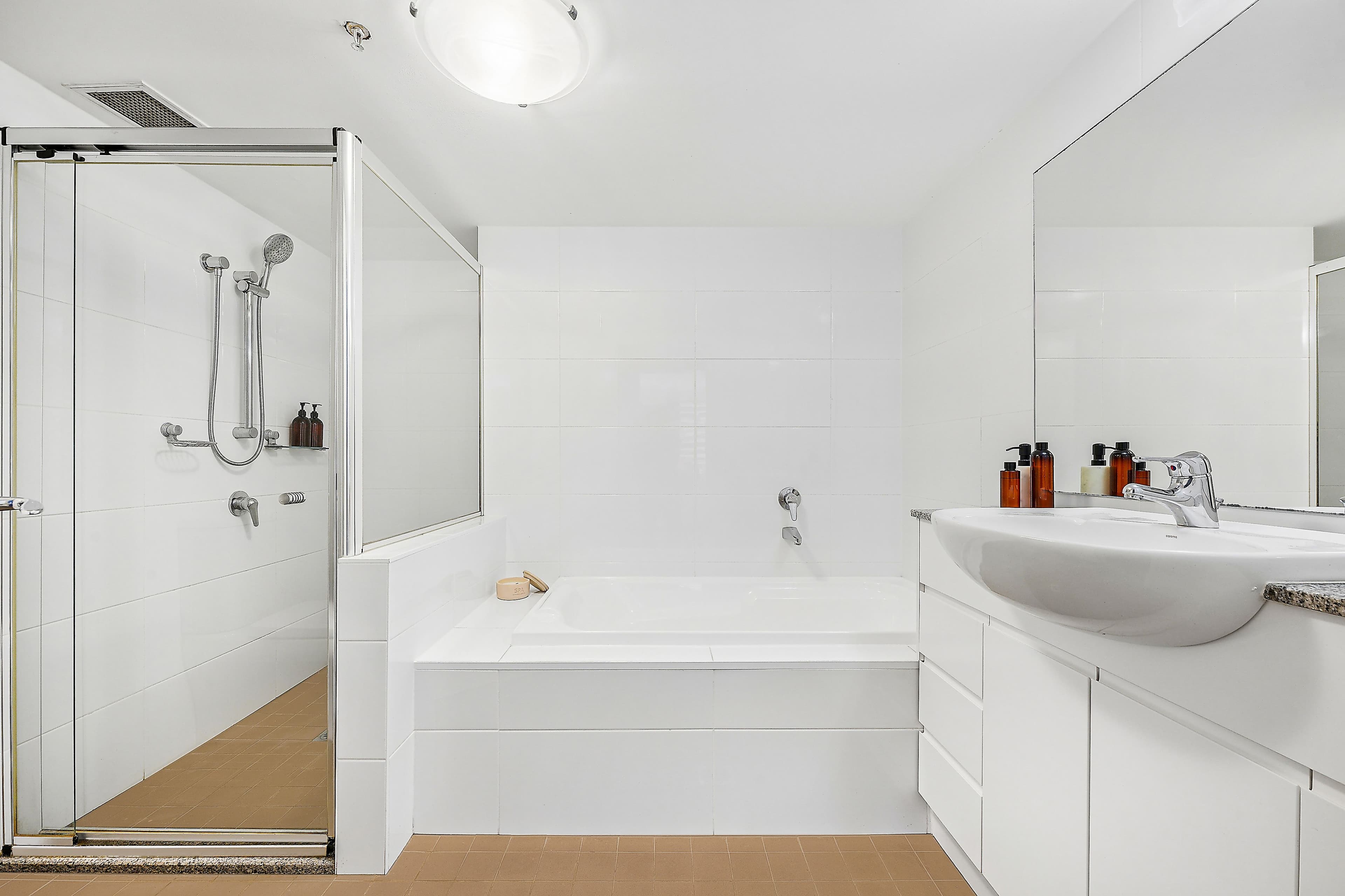 239/6E Cowper Wharf Roadway, Woolloomooloo NSW 2011, Woolloomooloo - Thumbnail 8