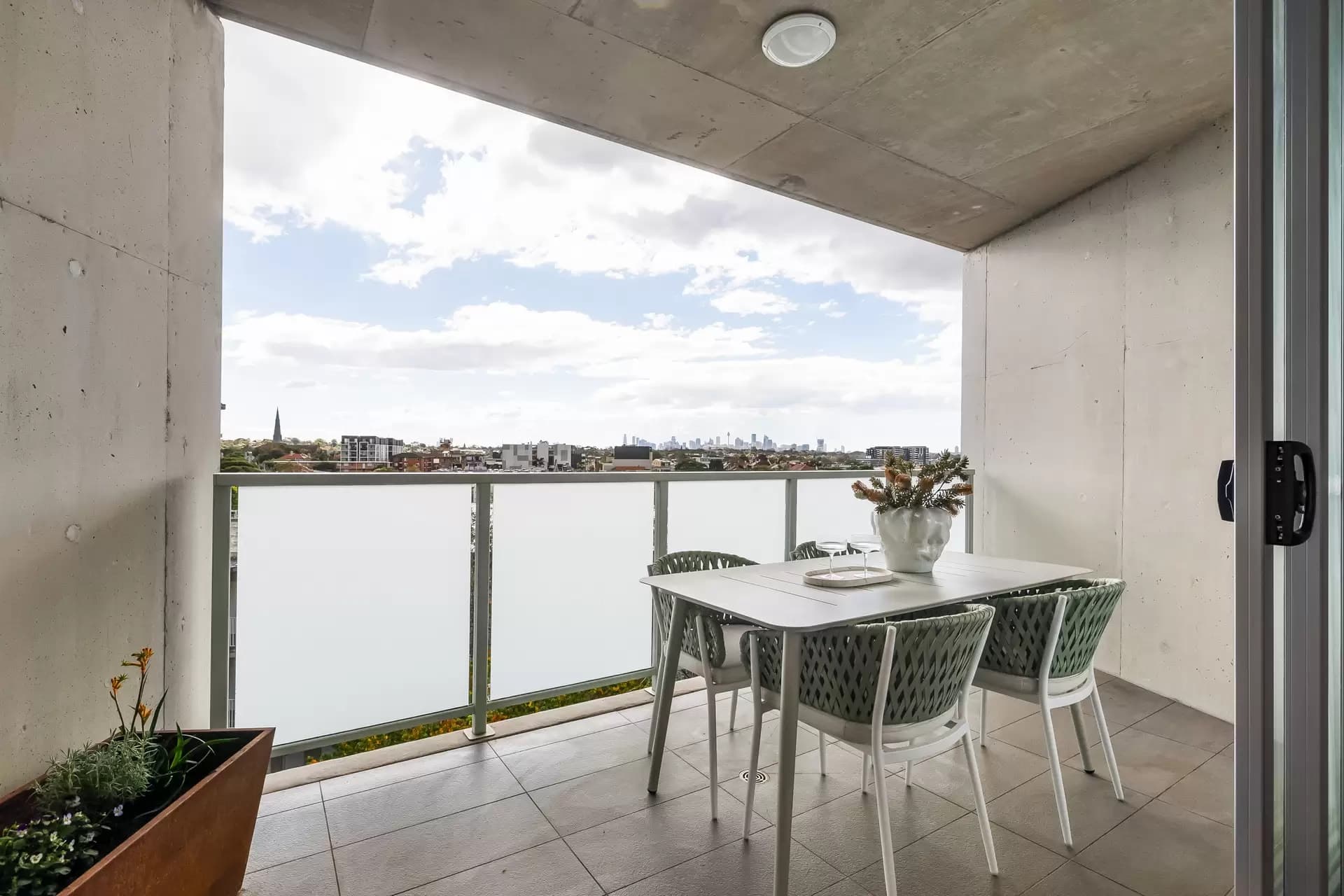 703C/359 Illawarra Road, Marrickville - Thumbnail 5