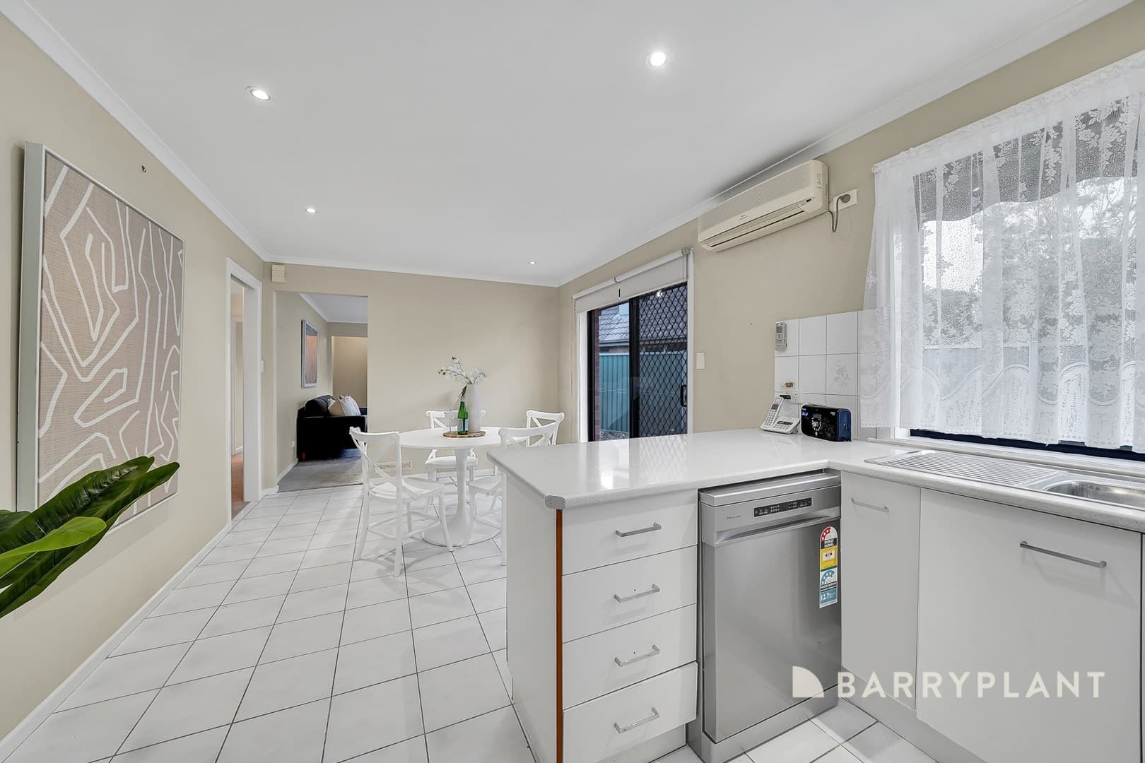 4A Paruna Place, Hoppers Crossing, VIC 3029, Hoppers Crossing - Thumbnail 8