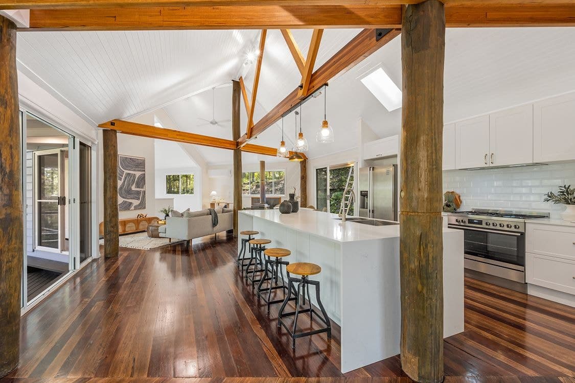 13 Somers Street, CASHMERE, QLD 4500, Cashmere - Thumbnail 2