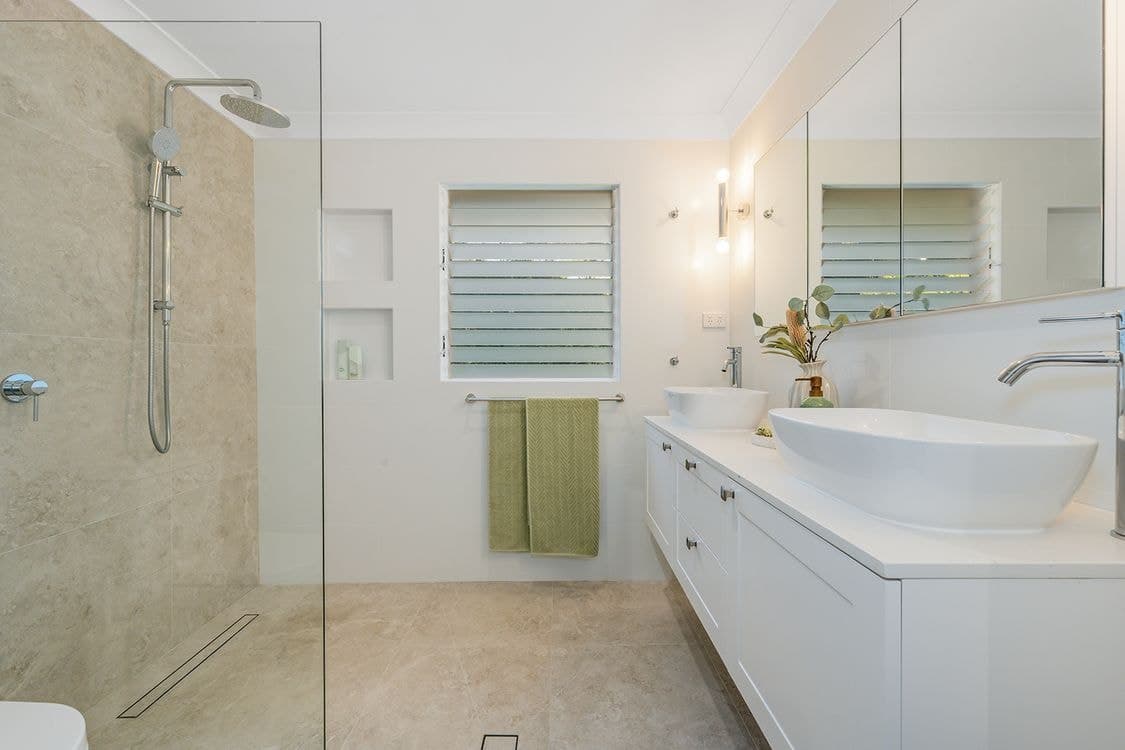 13 Somers Street, CASHMERE, QLD 4500, Cashmere - Thumbnail 6