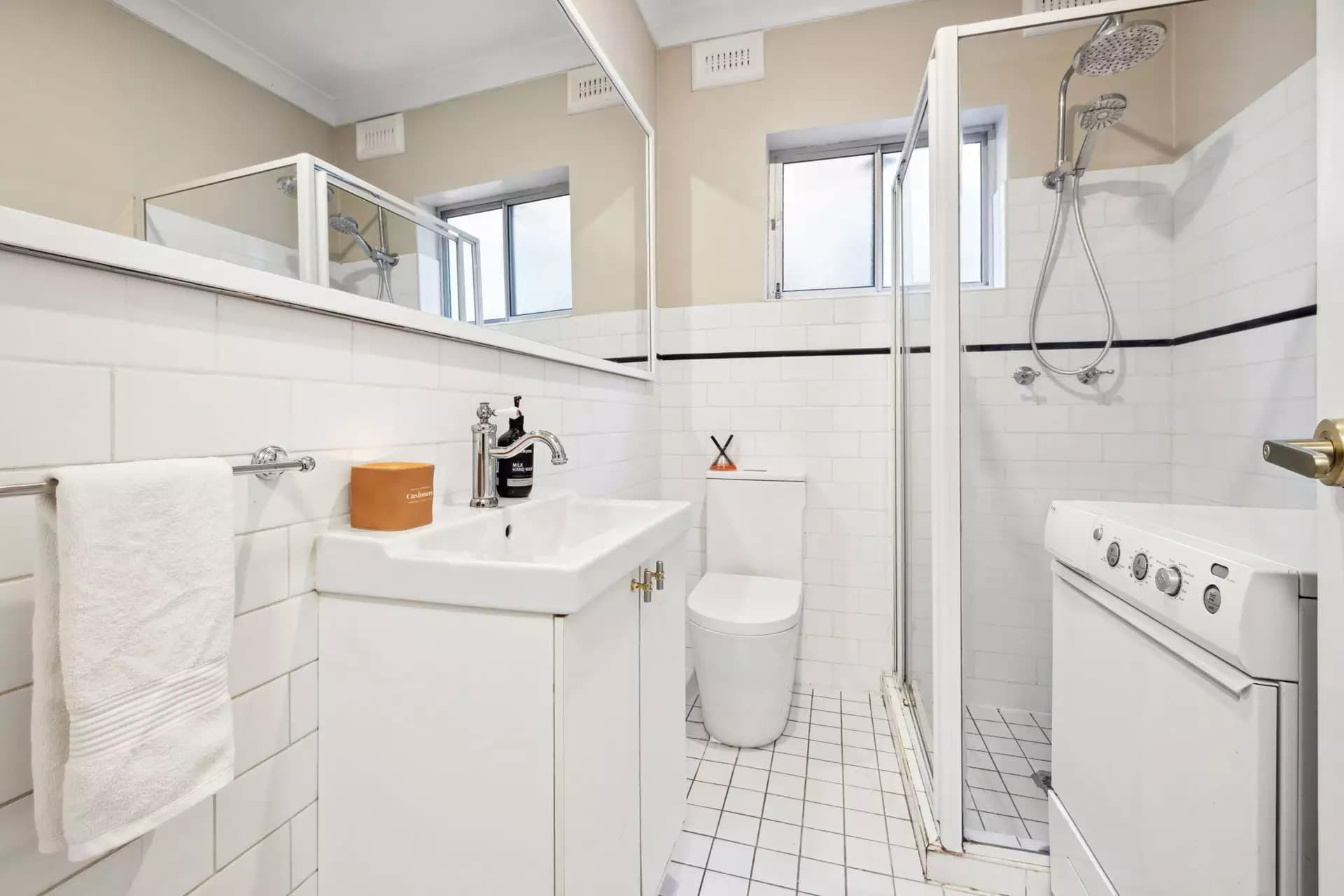 4/8 Kensington Road, Summer Hill - Thumbnail 6