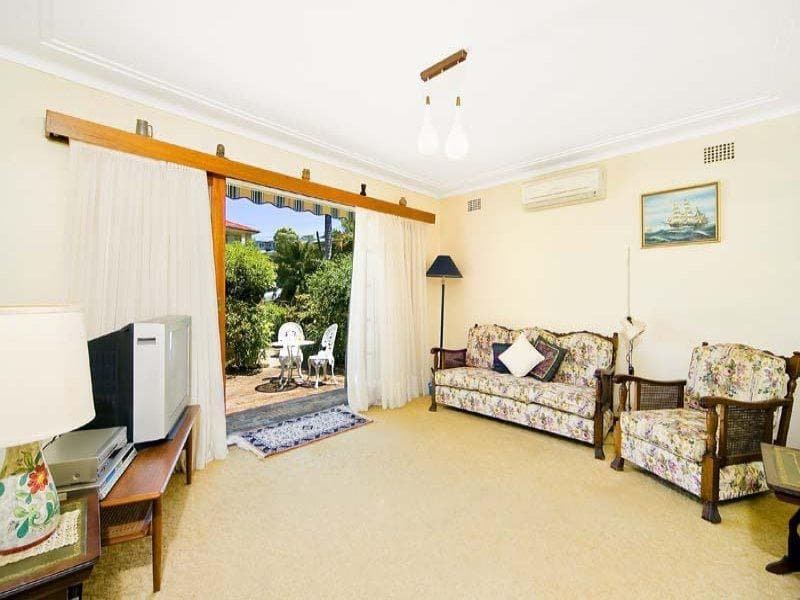 2 Yuruga Place, Allambie Heights - Thumbnail 3
