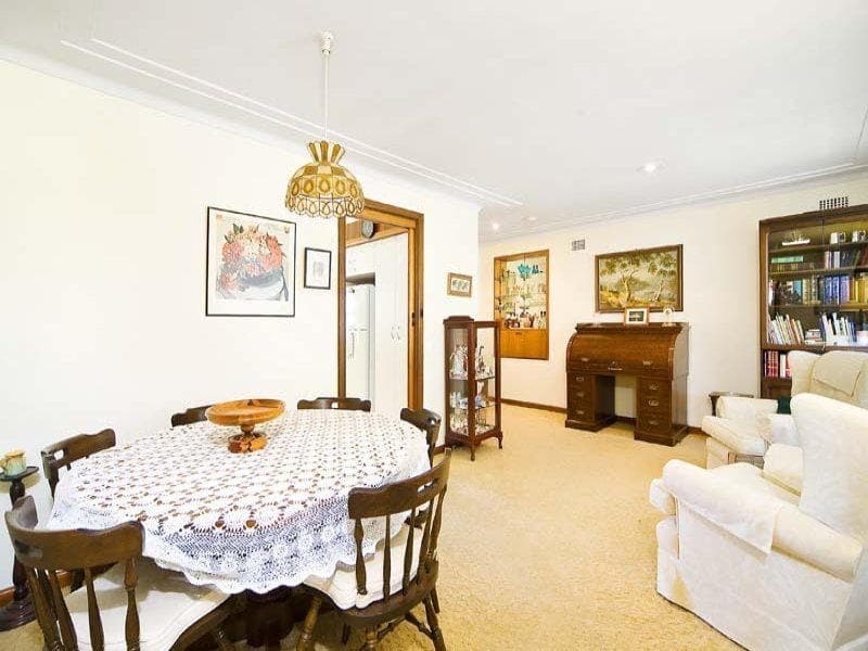2 Yuruga Place, Allambie Heights - Thumbnail 6