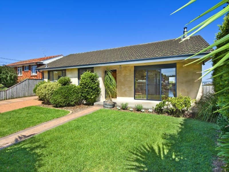 21 Tobruk Avenue, Allambie Heights - Image 1