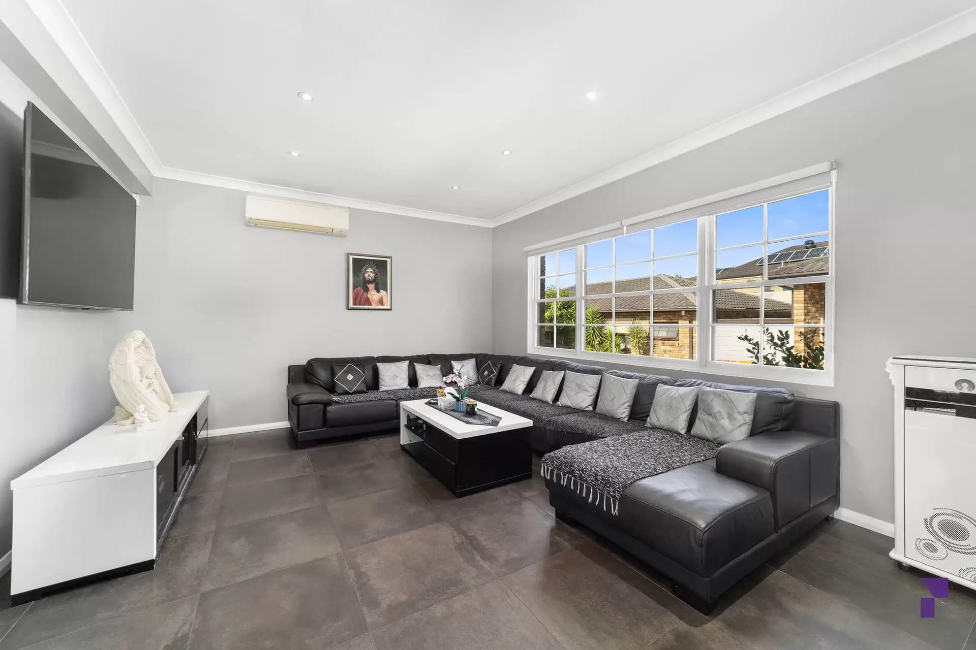 2/47 Mimosa Street, Bexley - Thumbnail 3