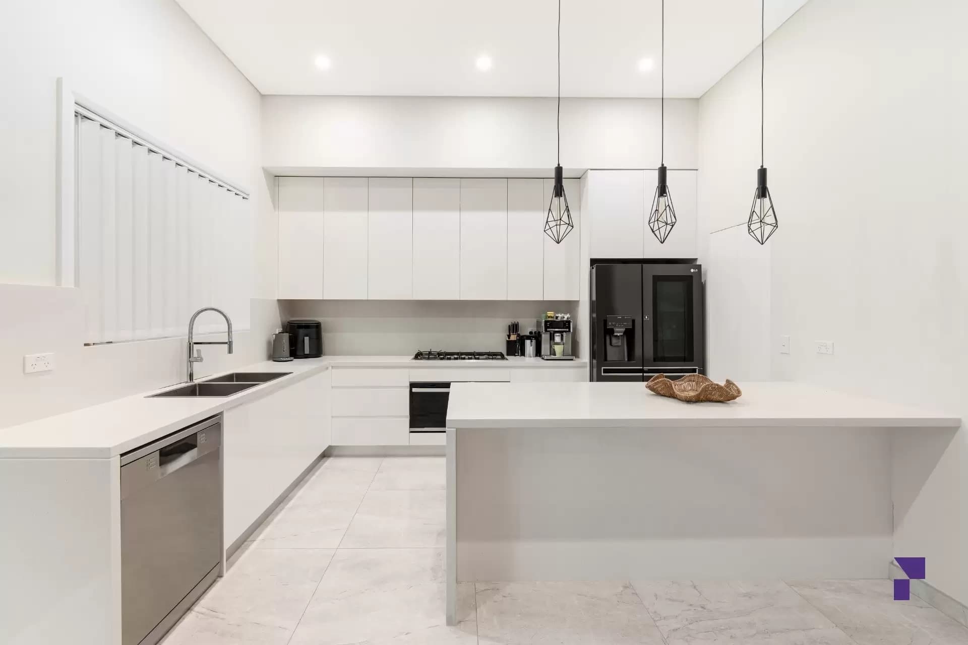 4 Cameron Avenue, Bass Hill - Thumbnail 2