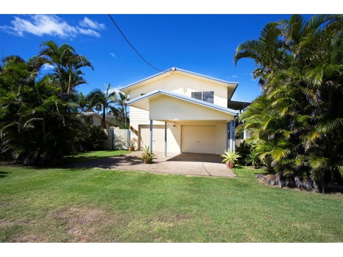 39 Mirrawena Avenue, Bangalee QLD, Bangalee - Thumbnail 5