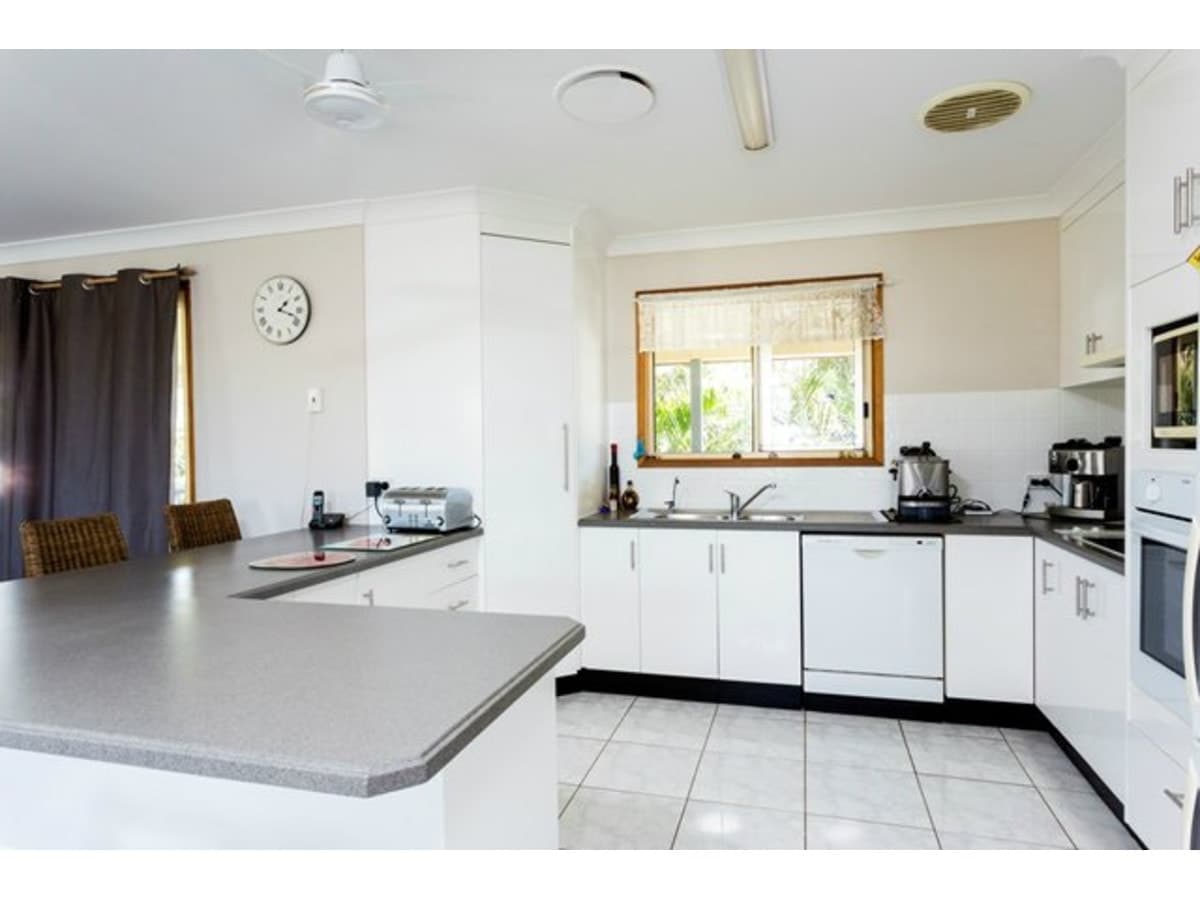39 Mirrawena Avenue, Bangalee QLD, Bangalee - Thumbnail 7