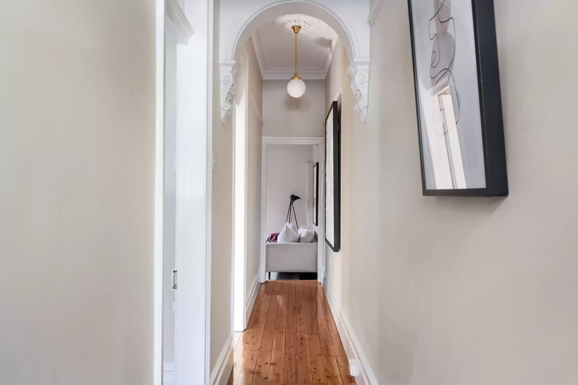 53 Laura Street, Newtown - Thumbnail 2