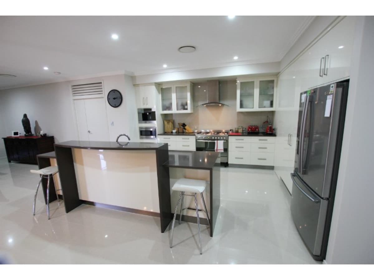 11 Nevallan Drive, BARMARYEE QLD, Barmaryee - Thumbnail 2