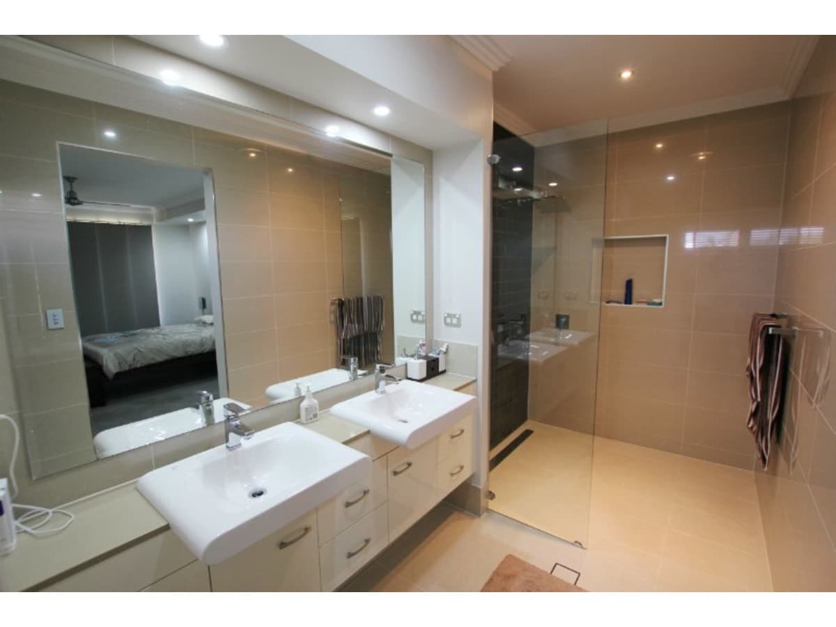 11 Nevallan Drive, BARMARYEE QLD, Barmaryee - Thumbnail 3
