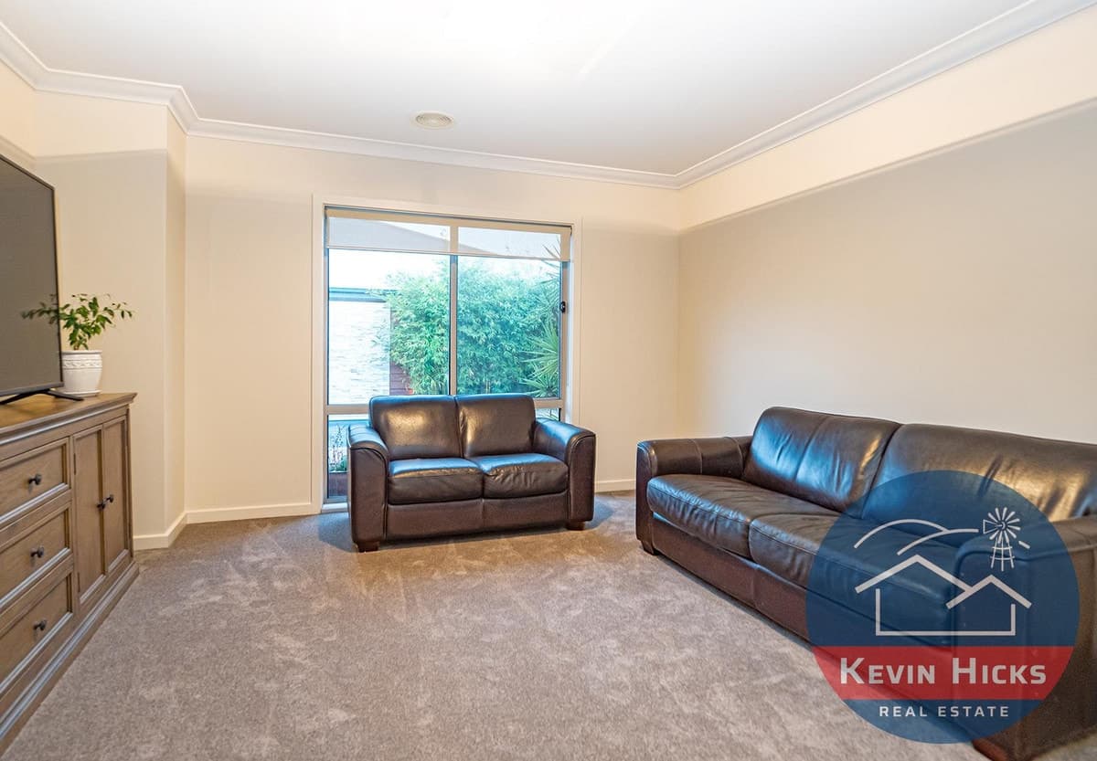 5 Kerang Avenue, KIALLA VIC, Kialla - Thumbnail 5