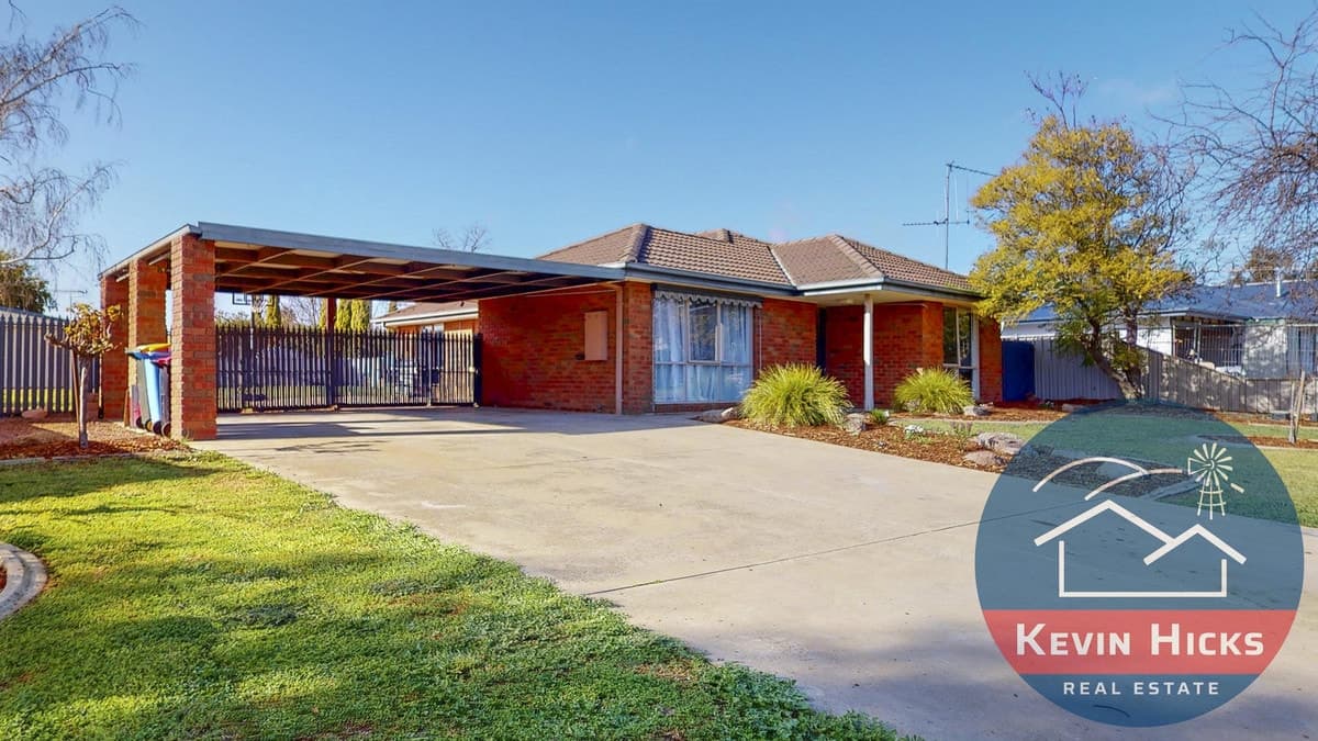 23 Illawarra Crescent, KIALLA VIC, Kialla - Image 1