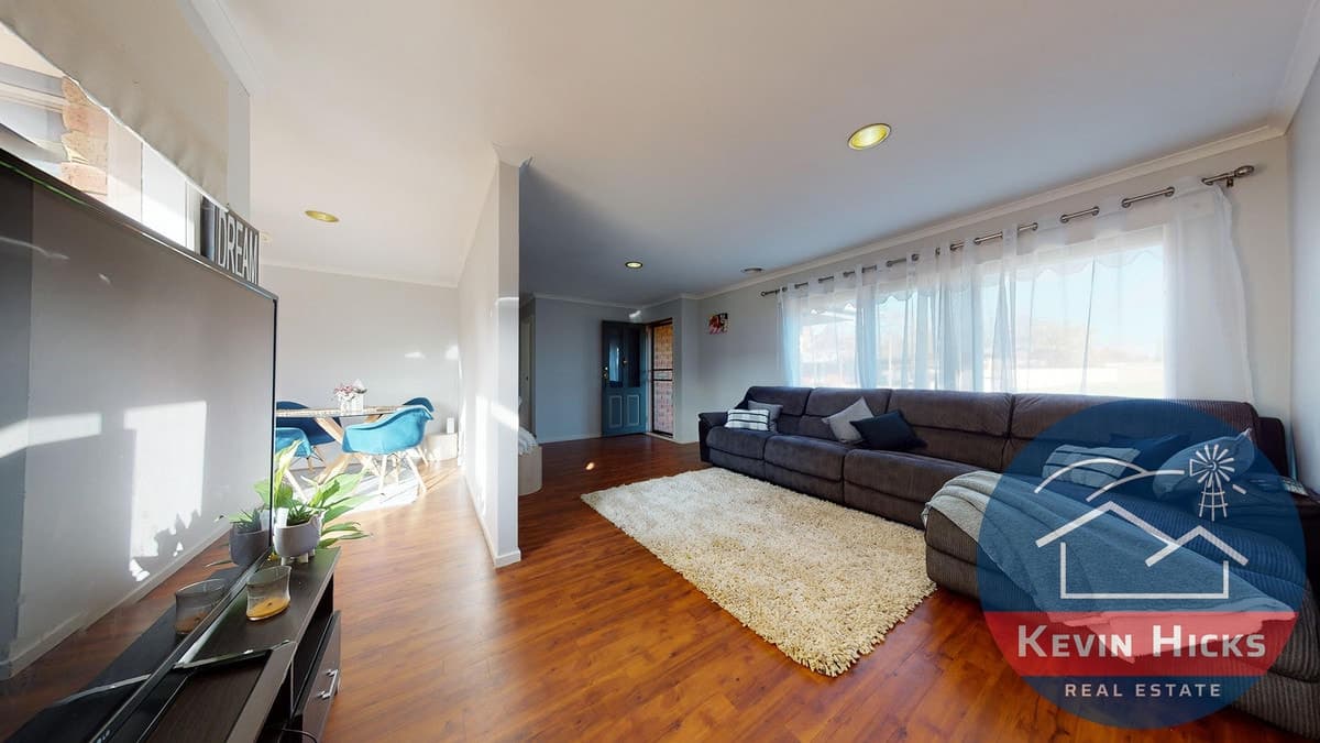 23 Illawarra Crescent, KIALLA VIC, Kialla - Thumbnail 5