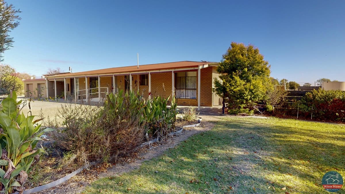 890 Downer Road, TOOLAMBA VIC, Toolamba - Thumbnail 2