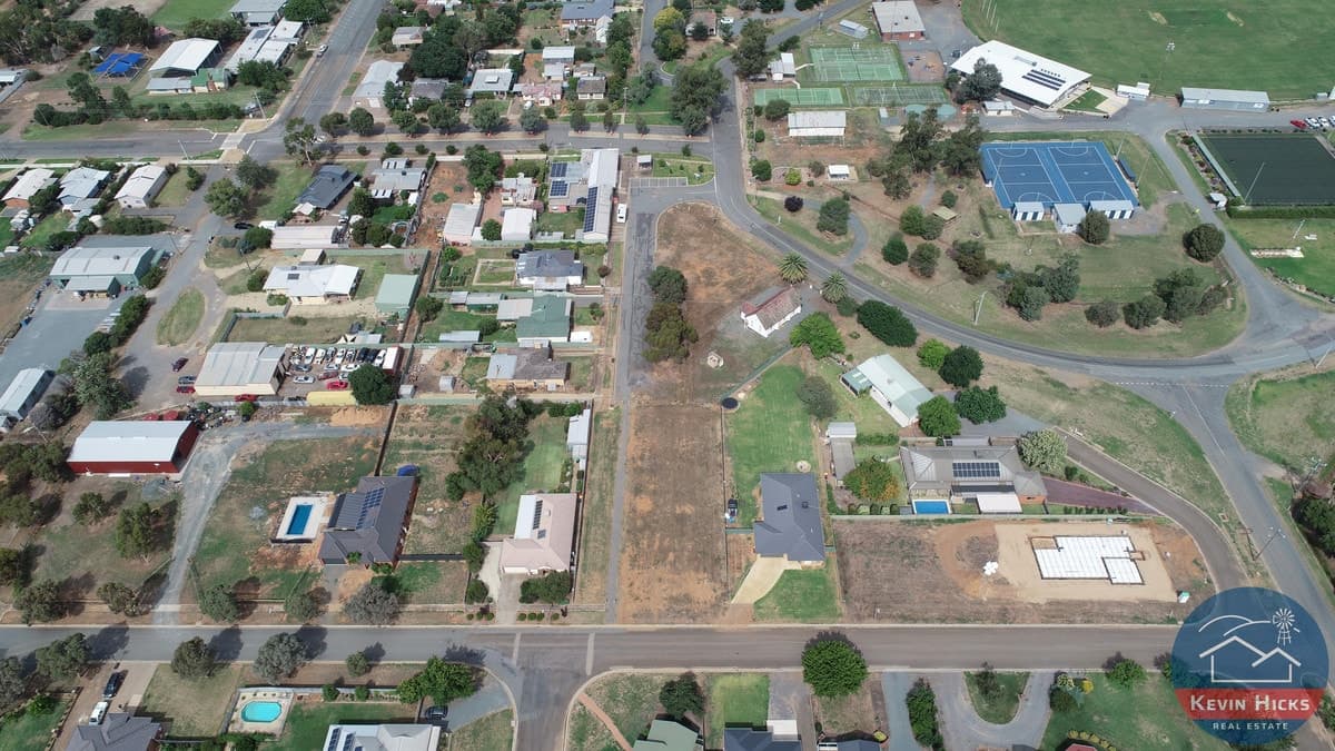 4 Black Street, KATANDRA WEST VIC, Katandra West - Thumbnail 3