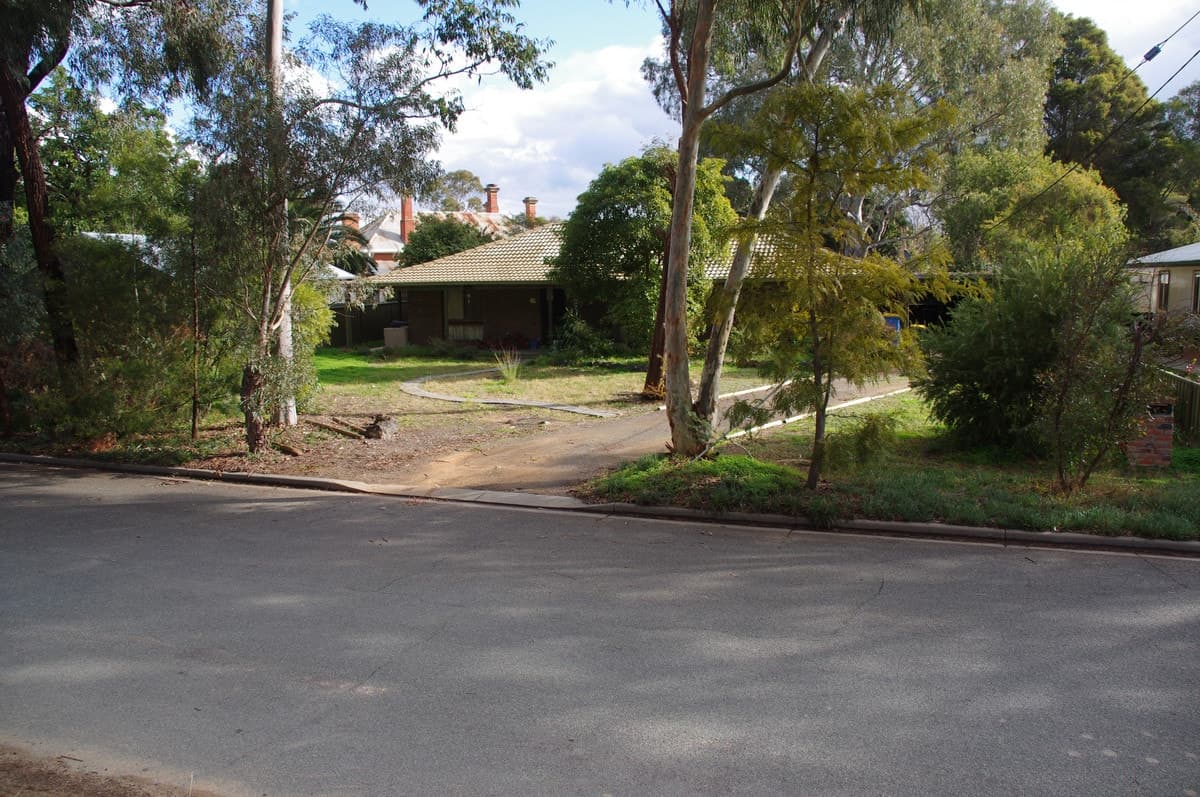 13 Muntz Avenue, NATHALIA VIC, Nathalia - Image 1