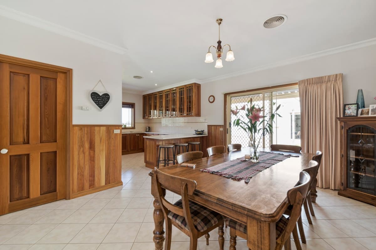 256 Katamatite-Nathalia Road, NATHALIA VIC, Nathalia - Thumbnail 2