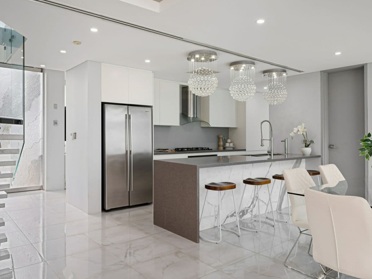 2 McRae Road, SANS SOUCI, Sans Souci - Thumbnail 5