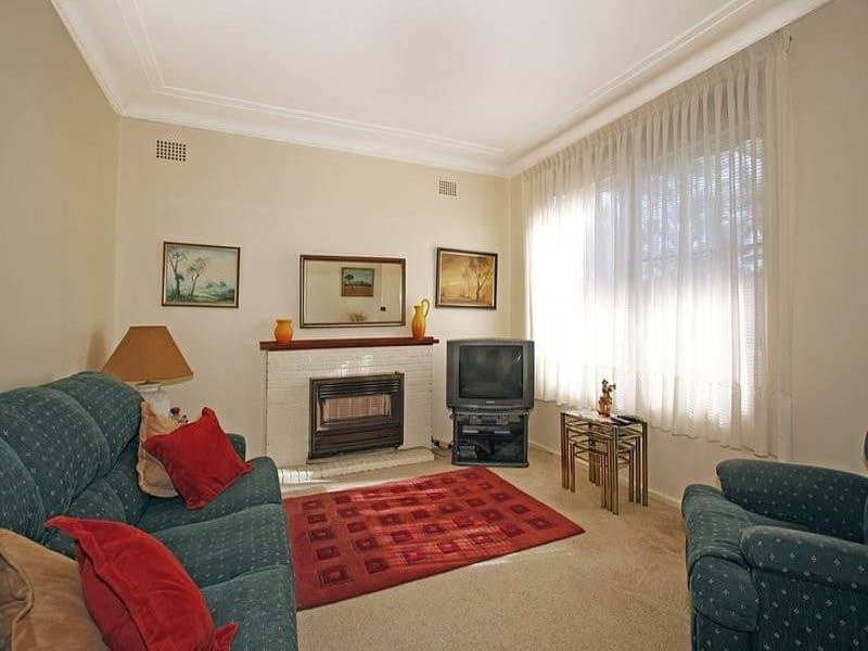 34 Warrigal Street, Jannali - Thumbnail 5