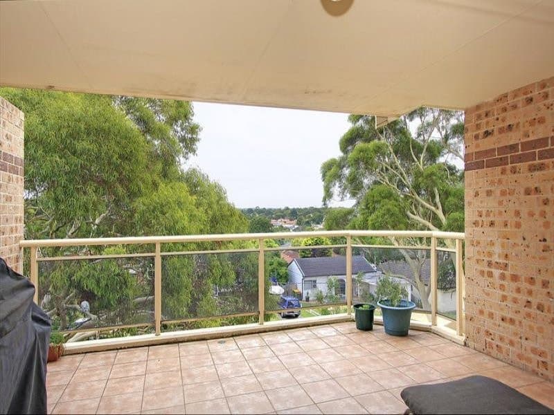 22/8, Caringbah - Thumbnail 4