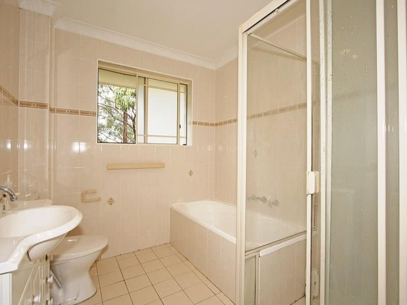 22/8, Caringbah - Thumbnail 5